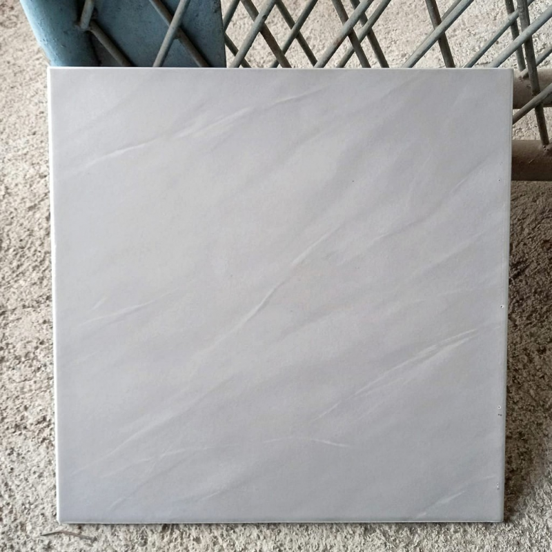 KERAMIK 40X40 ABU GREY MOTIF MARMER - MULIA